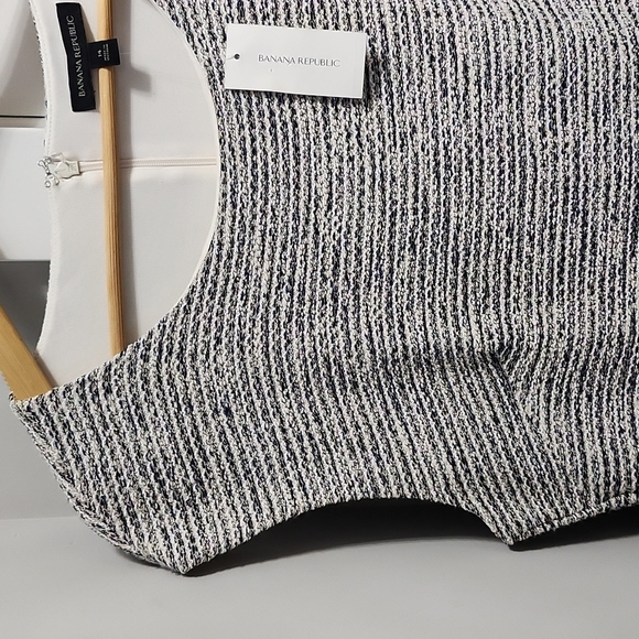 Banana Republic Dress - Picture 3 of 8